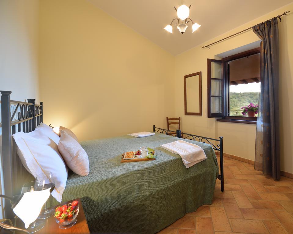 Agriturismo San Severo Passignano sul Trasimeno Bilik gambar
