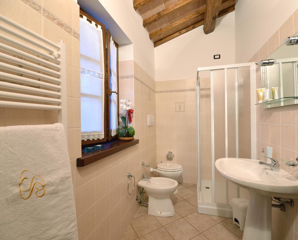 Agriturismo San Severo Passignano sul Trasimeno Luaran gambar