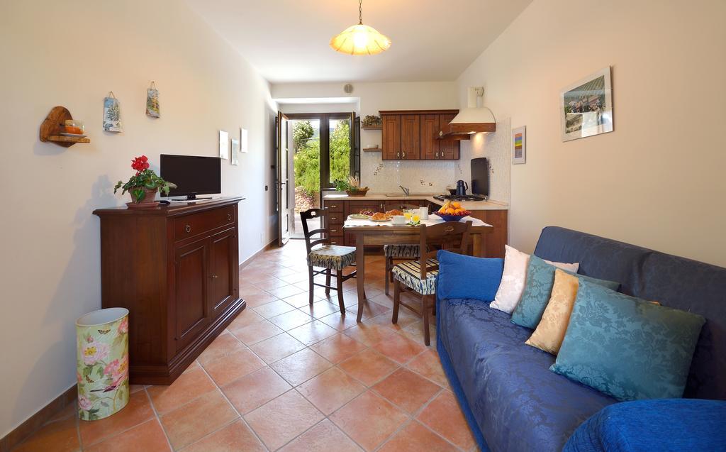 Agriturismo San Severo Passignano sul Trasimeno Luaran gambar