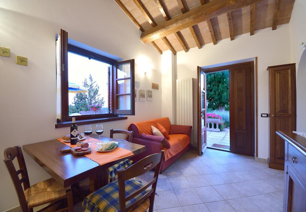 Agriturismo San Severo Passignano sul Trasimeno Luaran gambar